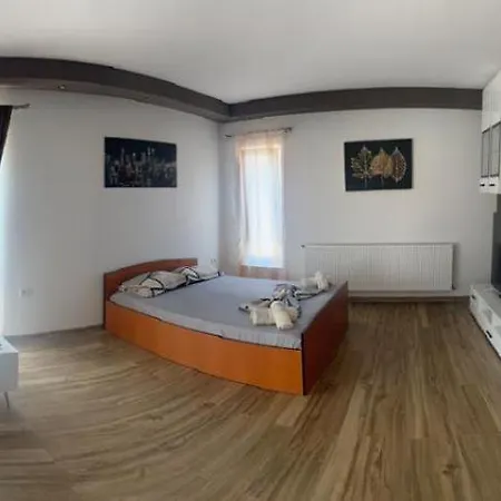 Vakantiehuis Casa Alesia Două Mai